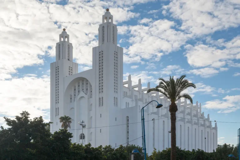 casablanca-catedral-morocco
